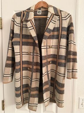Anne Klein Beige & Brown Plaid Knit Double-Breasted Cardigan